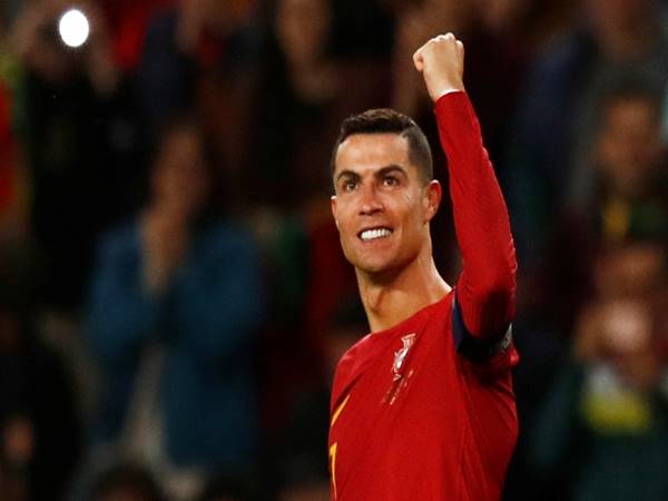 Tin bóng đá 24/3: Ronaldo lập cú đúp giúp Bồ Đào Nha thắng lớn